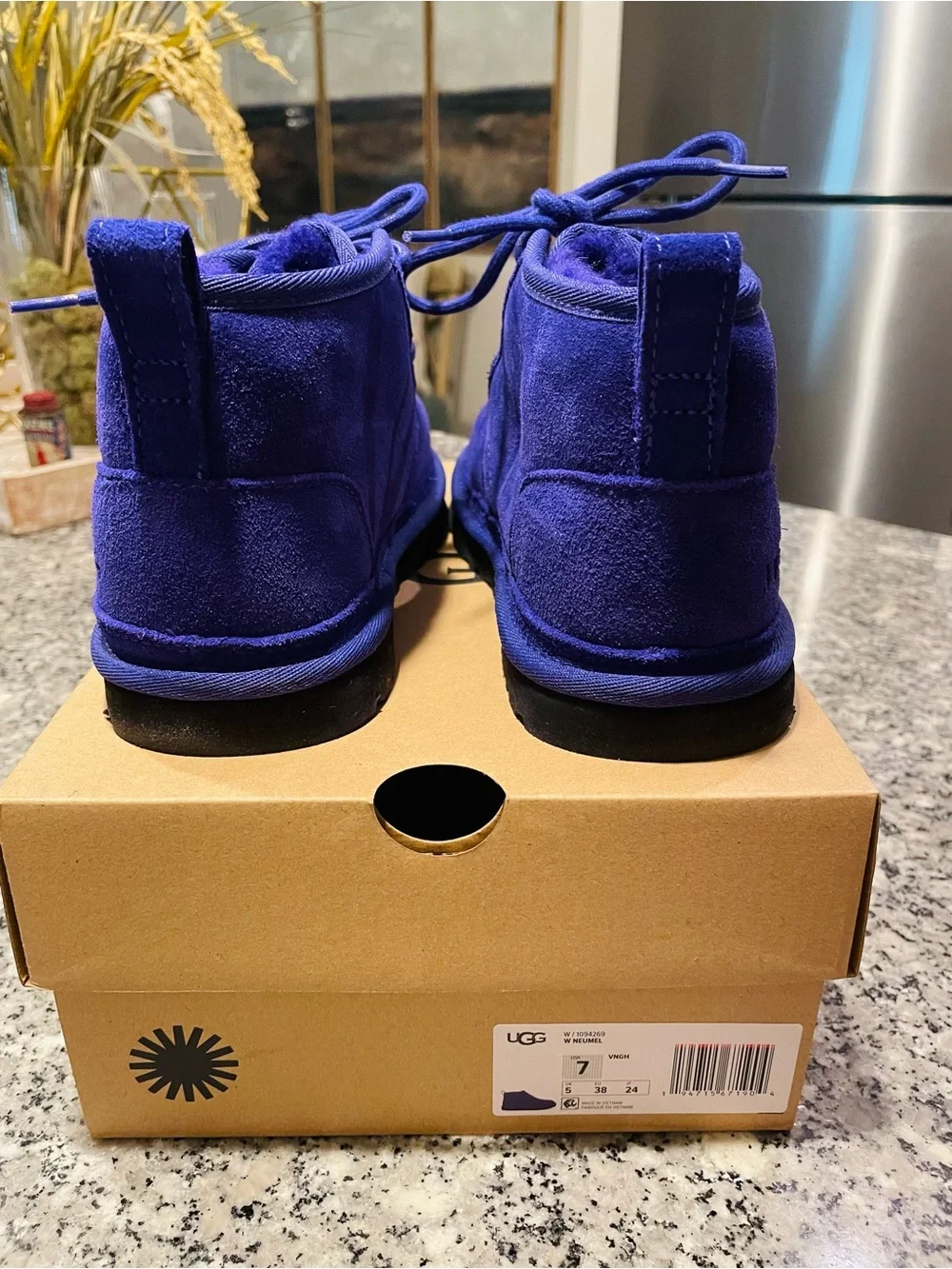 UGG Women’s Chukka Boots in Purple Suede